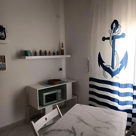 Δωμάτια σε οικογενειακή κατοικία Sa Domu De Efisia